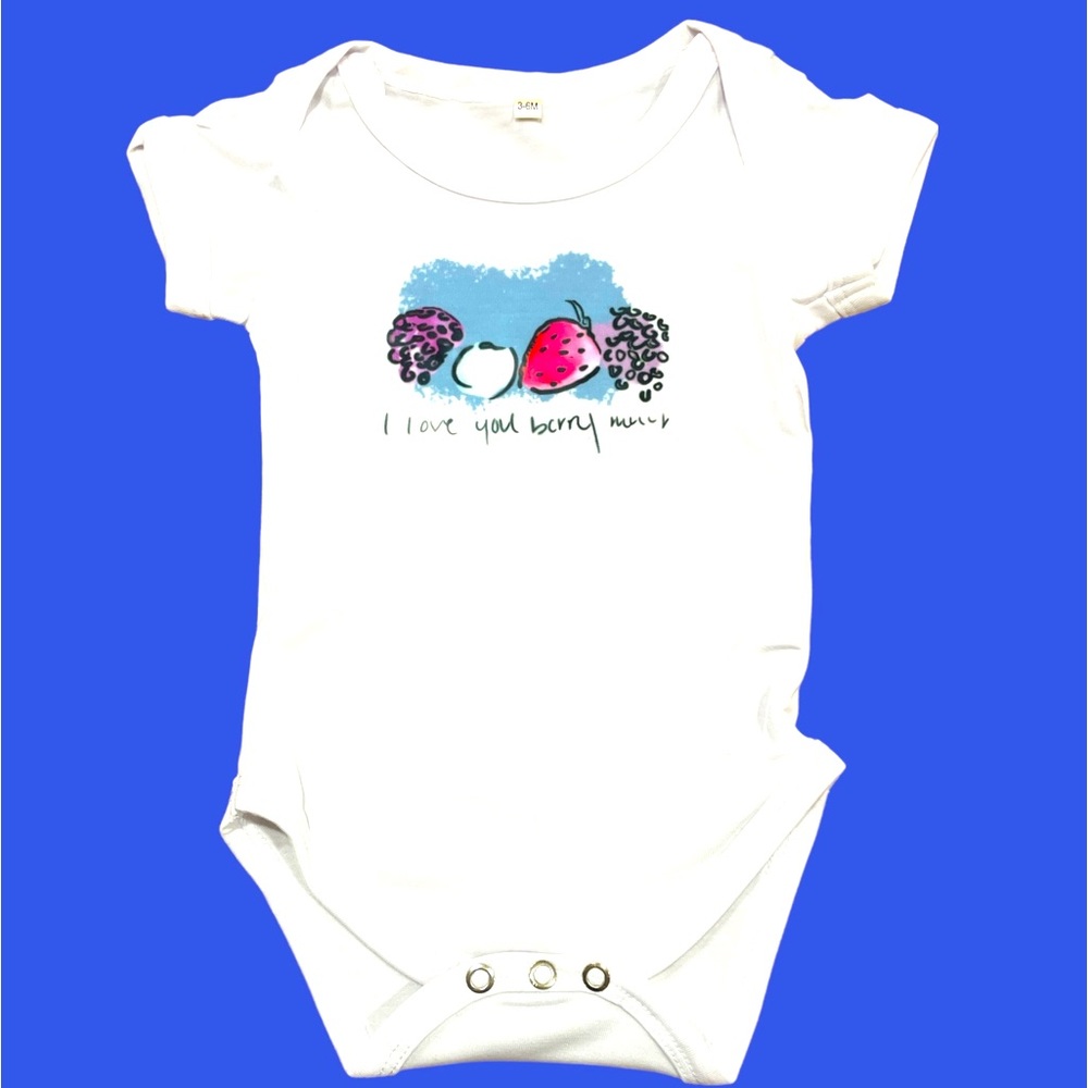 3 to 6 month I love you berry much onesie